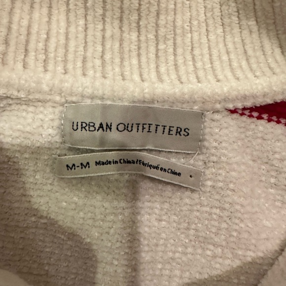 Urban Outfitters Sweater - Picture 6 of 7